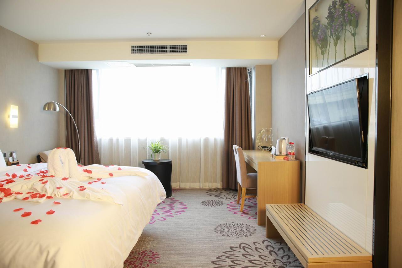 Lavande Hotel Chengdu North Kehua Road 외부 사진